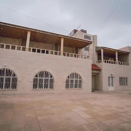 Karrain Villa - Vintage Soul - International Guests-Non-Jordanian Madaba Exterior photo